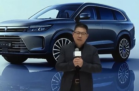 余承东称华为ADS 2.0智能驾驶系统已远超特斯拉（2023余承东谈驾驶系统）